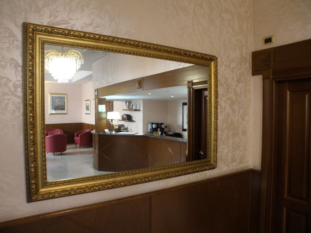 Hotel Primus Roma Zewnętrze zdjęcie